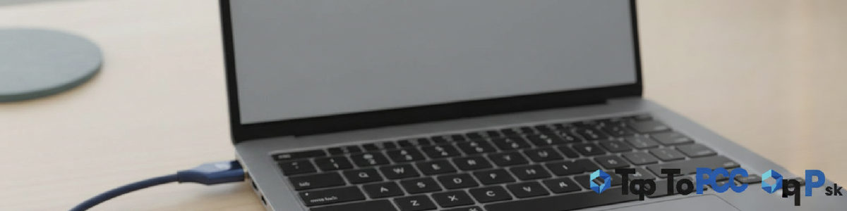 Úspešný prenos dát z externého SSD na notebook.